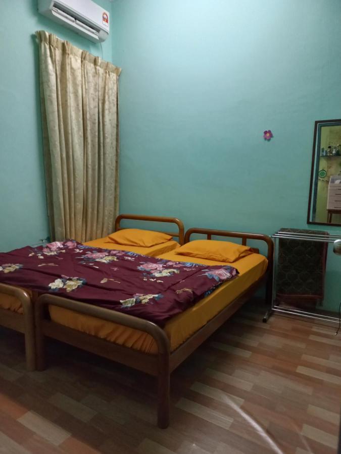 Kito'S Homestay Pasir Tumboh - 3 Bedroom Kota Bharu Exterior foto